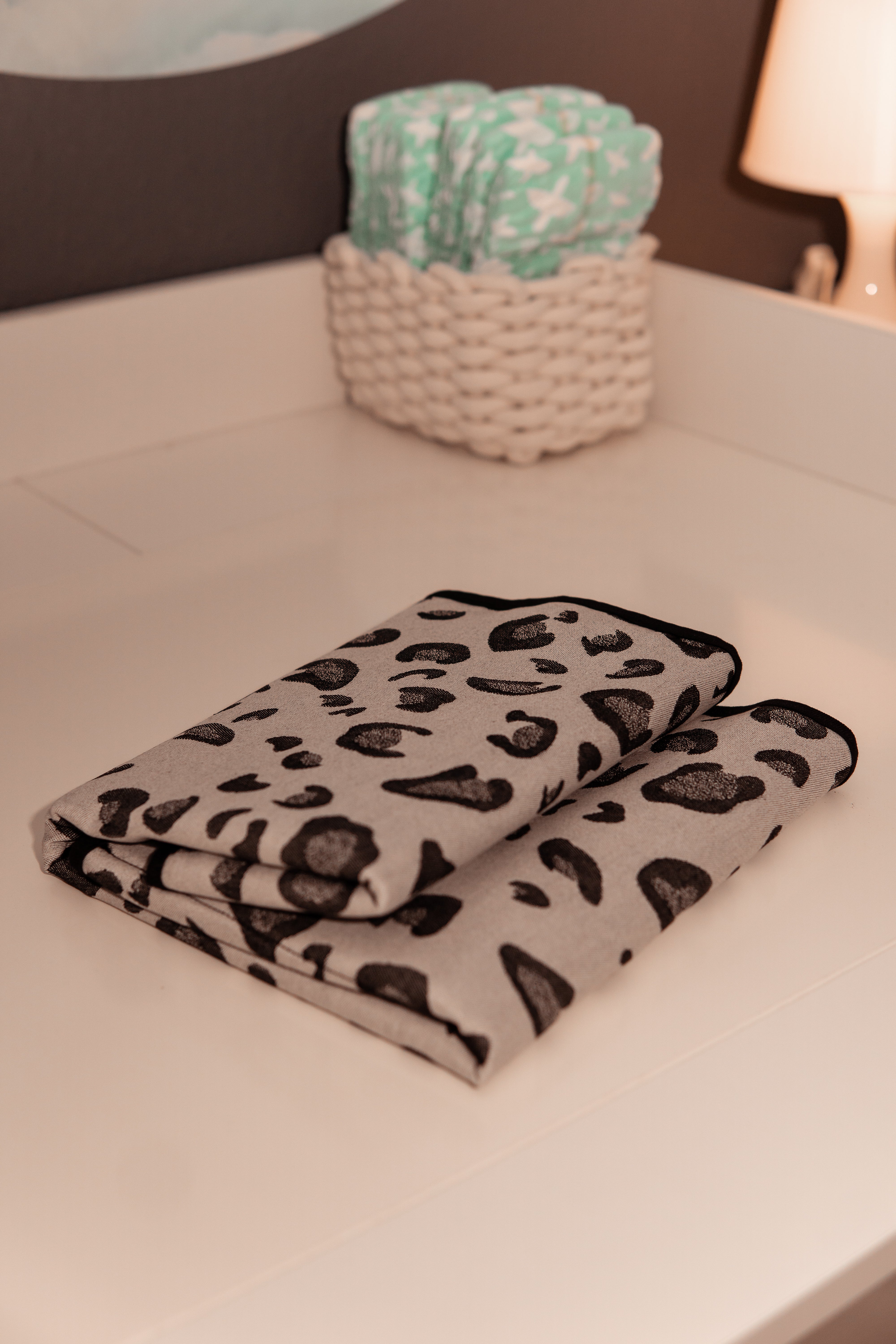 Wrap pad safari monochroom